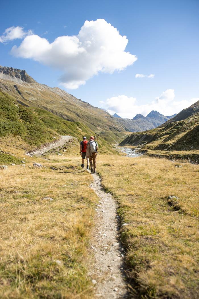 Zwei am Weg, Engadin